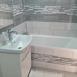 Laurka 아파트 카미엔나 고라